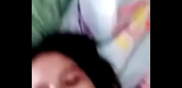  Videollamada caliente con amiga me enseña sus tetas grandes